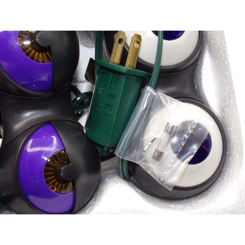Halloween Flashing Eyes Eyeball Lights Peep n' Peepers Spooky Lighted